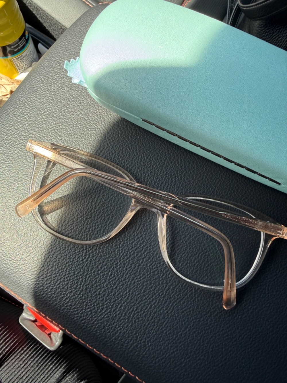 Eyeglass frames - Picture 2 of 3